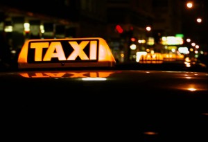 Тарифы на проезд в такси в Москве регулироваться не будут!