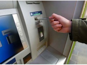 Москва: оплата парковки и услуг ЖКХ через банкомат в метро