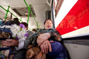 С 1 января 2015 года жители Биробиджана за проезд в автобусе будут платить на 2 рубля больше С 1 января 2015 года жители Биробиджана за проезд в автобусе будут платить на 2 рубля больше