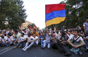 С 1 августа жители Армении будут платить за электричество по новым тарифам 