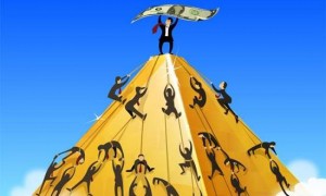 Финансовая пирамида капремонтов: куда утекают деньги граждан?