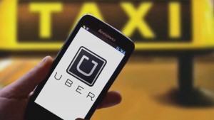 Uber отменил фиксированный тариф на поездки в аэропорт 