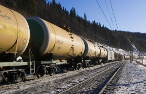 Лукойл и Газпром нефть просят не увеличивать тариф РЖД выше инфляции