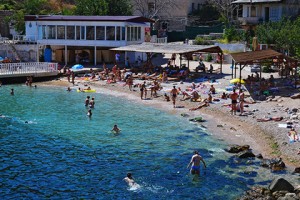 Назван минимальный тариф на проживание туристов в Крыму летом Назван минимальный тариф на проживание туристов в Крыму летом