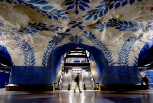 Метрополитен попросил поднять цену проезда до 50 рублей Метрополитен попросил поднять цену проезда до 50 рублей