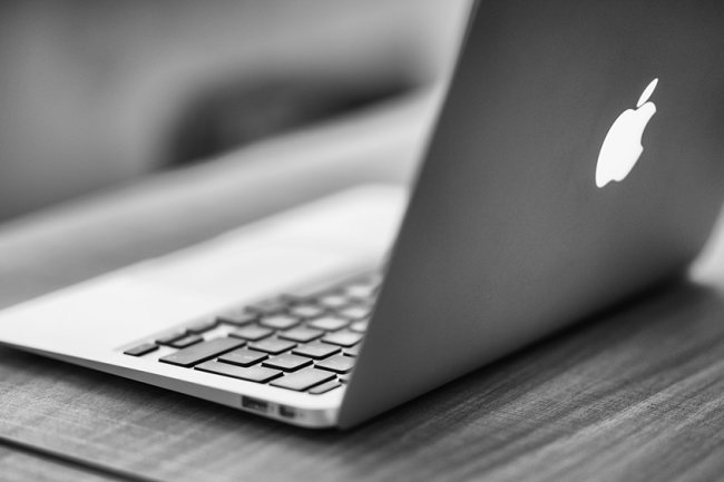 Apple выпустит "ноутбук для бедных", раскрыта цена