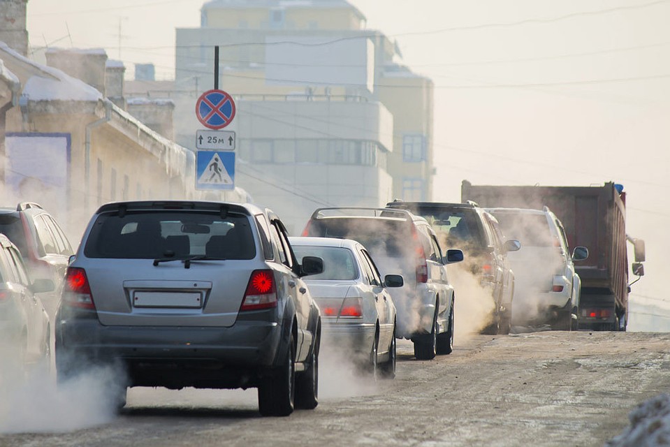Роспотребнадзор отмечает снижение в Москве выбросов от автомобилей