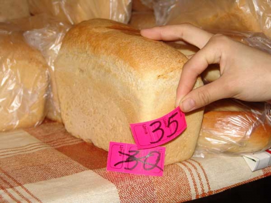 Хлеб резко подорожает: пекарни предупредили торговые сети о росте отпускных цен
