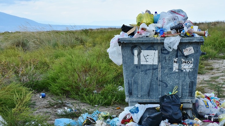 Россияне накапливают до 337 млн кубометров мусора в год