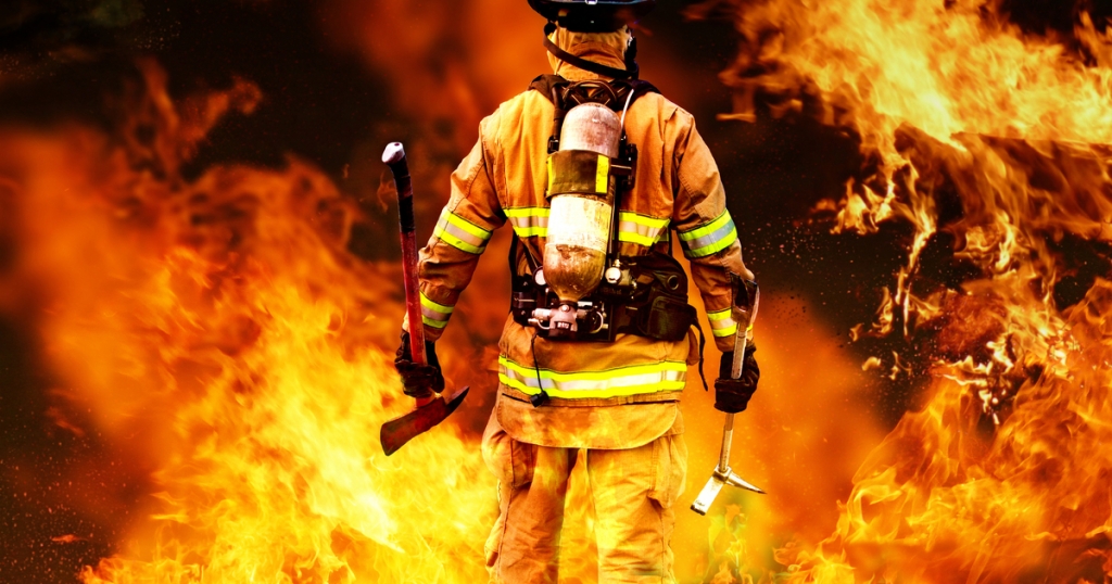 В МЧС назвали стоимость ложного вызова пожарных