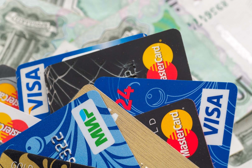 Положены ли кредитные каникулы по кредитным картам?