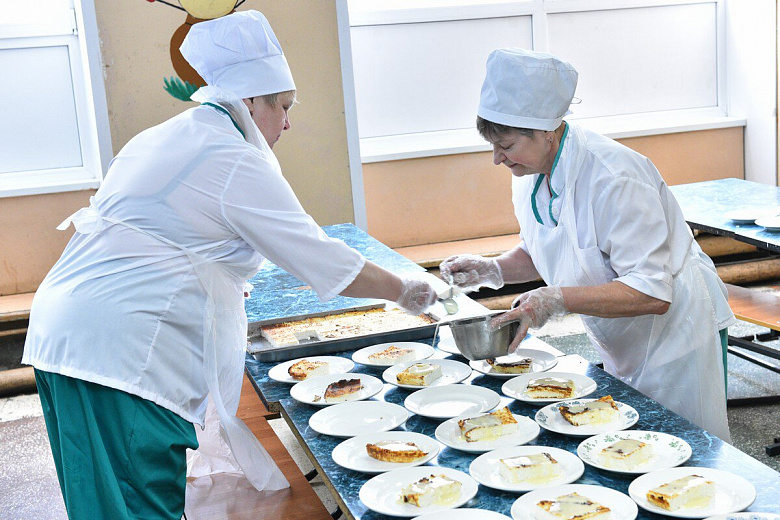 В Ленобласти стоимость школьного обеда увеличилась на 8 рублей