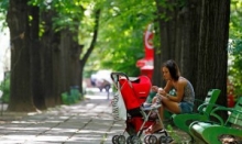 В столичных парках появятся скамейки з подогревом