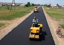 Фермер из Черлакского района построил дорогу на наследство
